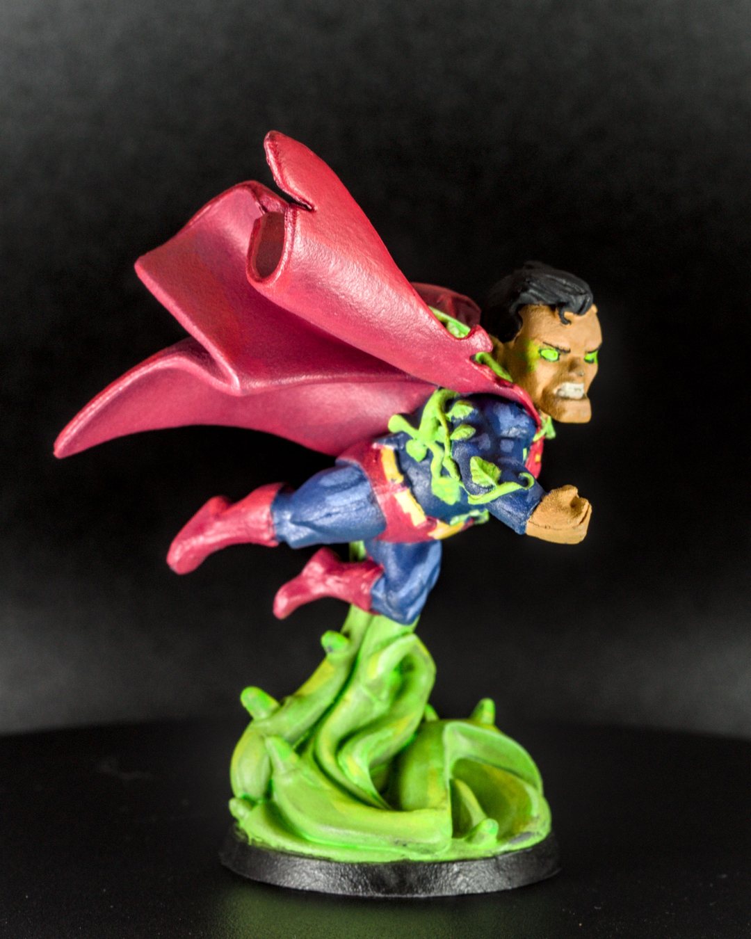 Poison Ivy & Controlled Superman, photo 5
