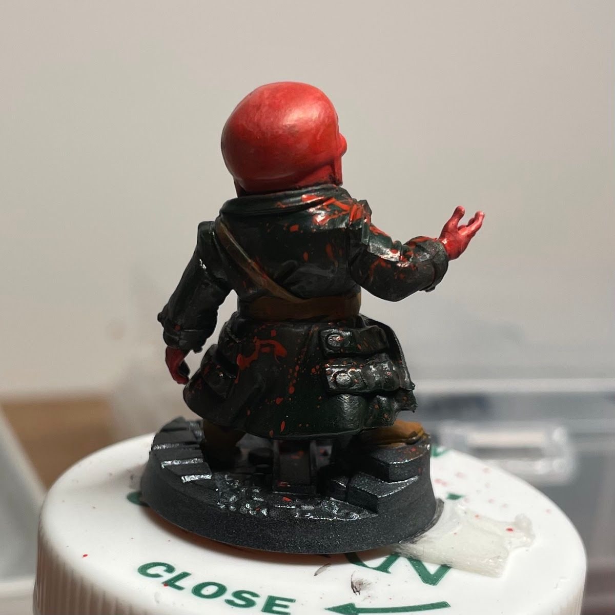 Early Red Skull mini on a pill bottle handle